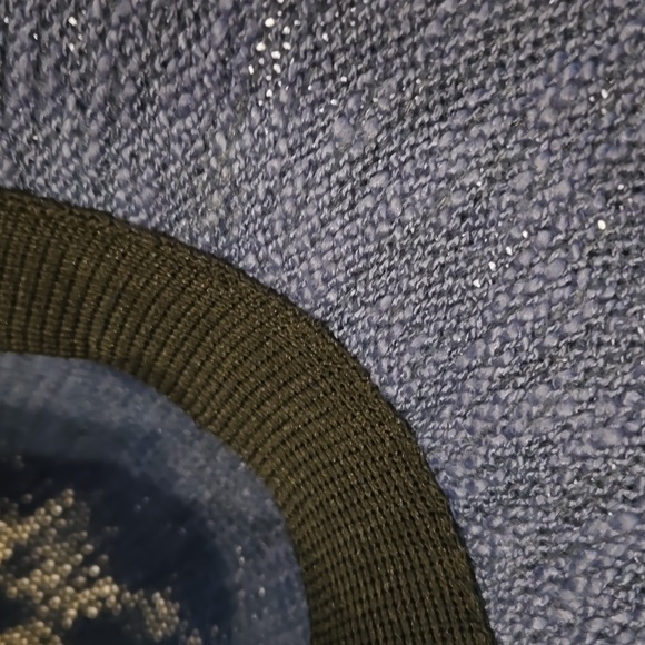 Steve Madden Packable and Stylish Dark Royal Blue Nubby Yarn Cloche Bucket Hat - Picture 7 of 8